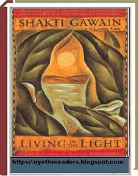 Living In The Light A Guide To Personal And Planetary Transformation By Shakti Gawain Book King Book Inspirational Books Health And Wellness Quotes