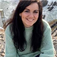 Profesora de contabilidad y finanzas con 4 años de experiencia. ¿Qué  necesitas?