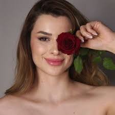 Aybüke Derin (@aybukegderin)