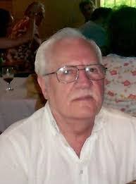 Robert Mceachern's Instagram, Twitter & Facebook