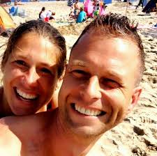 Hi guys. I have a fanatec wheel base and wheel… only during online races