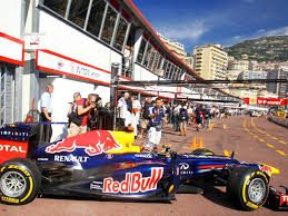 Vor 70 jahren veranstaltete die formel 1 in silverstone ihren ersten grand prix. Bomben Alarm Bei Der Formel 1 In Monaco Formel1 Vol At