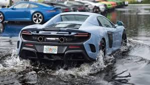 El a spus că mașina de lux, marca mclaren 540c, care este cea mai impresionantă mașină deținută de un fotbalist din liga 1, a fost doar un moft, potrivit digisport.ro. Termenul Mclaren Arhiva Miss Auto