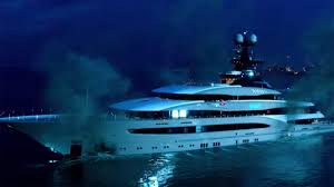 A stockbroker running a wall street firm based on scamming people through a he accuses naomi of being a gold digger when she asks for a divorce when his ship is sinking. The Best Yachts In Film And Tv