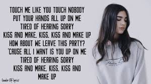 Actors can face a lot of pressure on set, especially when they're forced to appear next to somebody they don't want to work with. Dua Lipa Blackpink Kiss And Make Up Lyrics Beautiful Songs Audio Songs Lyrics