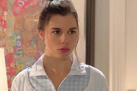 Muchas han sido las veces que las desmentidas tajantes ocultan verdades que no pueden ser confirmadas por los protagonistas. Verdades Ocultas Actriz Que Da Vida A Claudia Relata Como Es Trabajar Con Tomasito Nueva Mujer