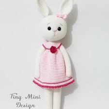 Amigurumi Cracker Girl Bunny Free Pattern Part 1 Tiny Mini Design Orme Olmayan Desenler Krose Oyuncak Amigurumi