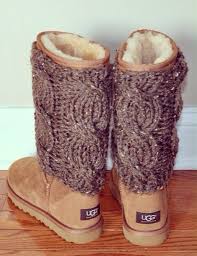 Ednaalmeida Adli Kullanicinin I Love Shoes Panosundaki Pin Ugg Botlar Ugg Bot