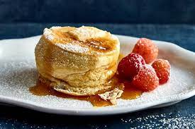 Fluffy Japanese Souffle Pancakes Have American Fans Waiting In Line Published 2019 Souffle Pancakes Recipes Food