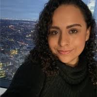 Diana Banos's Instagram, Twitter & Facebook