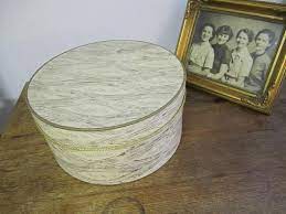 Great Hat Box Macy S Little Shop Hat Box Etsy Vintage Hat Boxes Hat Box Hats Vintage