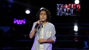 Felicidades, robertito, tu talento es impresionante y tu gran corazón nos llenó de inspiración a lo largo de la competencia. Alex De La Voz Kids 2021 Se Llevo Los Aplausos Con Su Presentacion Chandelier De Sia Sonica