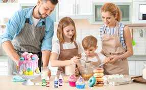 Es ist eine echte herausforderung die richtigen farben für die küche zu wählen, aber die hausbesitzer wissen, es lohnt sich! Kochen Geniessen 24 Farben Lebensmittelfarbe Flussige Lebensmittel Farben Set Fur Kuchen Backen Mobel Wohnen