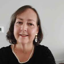 Hi guys. My partner and I are coming for one day to the parks. How would  you suggest park hopping everything. We are from Australia so will be our  first time to