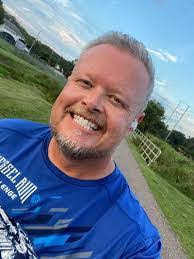 Penny Mclain's Instagram, Twitter & Facebook