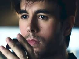 Enrique Iglesias Lanca Faixa Totalmente Em Espanhol