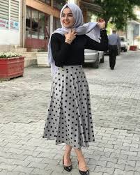 Daha Fazla Fotograf Icin Tiklayiniz Kombin Dedigin Gomlek S M L Xl Beden Araligi Klos Etek 36 38 40 42 Bede Instagram Photo Fashion Photo And Video