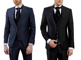 Le costume homme mariage en nuances de couleur bleu a une réputation intéressante. Costume Mariage Homme Bleu Marine Ou Noir Aziko Mercier