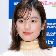 筧美和子 ヘアカットで軽やかに 印象変わった 似合ってる と好評の声 クランクイン yahoo ニュース 筧美和子 美和子 ヘアカット