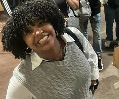 Carlos Luciano Musica added a new...