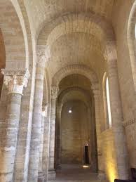 Se fija habitualmente como fecha de construcción de la iglesia de san martín la . Interior Iglesia Picture Of Iglesia De San Martin De Fromista Tripadvisor