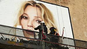 ISABEL MARANT — Colossal Media