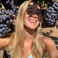 Casey Barton (@caseydillaa) • Threads, Say more