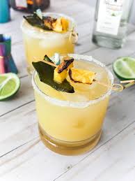 Charred Jalapeno Pineapple Margarita Rezept Ananas Margarita Ananas Ananassaft