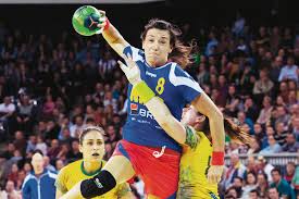 În prezent, ea evoluează la clubul csm bucurești. Record Incredibil ReuÈ™it De Cristina Neagu Ce S A Intamplat La Partida Cu Norvegia De La Euro Impact