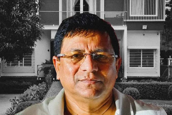 টুলু পলাতক, এক ম্যানেজার ডাক্তার দেখাতে বেরিয়ে 'নিখোঁজ'! পুলিশের জালে পাথর ব্যবসায়ীর আরেক ম্যানেজার | Birbhum Tulu Mondal manager sitesh pramanick arrested
