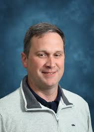 Justin Deaton's Instagram, Twitter & Facebook