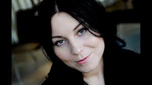 Espinosa sjunger Attleruds bidrag