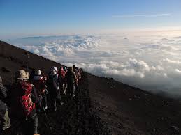Climbing Mount Fuji Tips And Tricks From Sassy To Light The Way