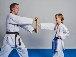 Maybe you would like to learn more about one of these? Bruchtest Taekwondo Familie Tegernsee