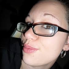 Holly Sikes's Instagram, Twitter & Facebook