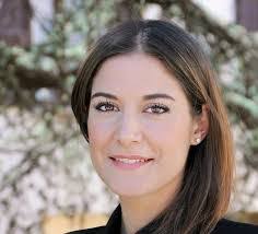 Claudia Martinelli's Instagram, Twitter & Facebook