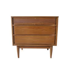 The superior craftsmanship and attention to detail come from over 100 years of experience in furniture making in the united states. New Products Vintage Mid Century Modern Kroehler 3 Drawer Dresser I At 1st Sight