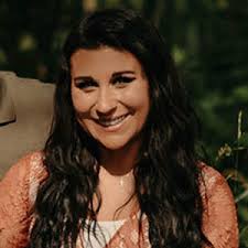 10 Small Business Ideas for Ladies Sitting at Home With Free Time