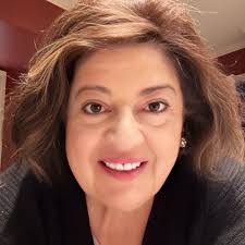 Jana Napoli's Instagram, Twitter & Facebook