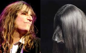 I cani di questa razza hanno i capelli lunghi, che richiede un'attenta cura. Vita Da Cani Il Mondo Di Patti Vogue Italia