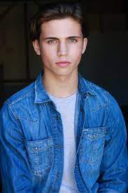 Tanner buchanan (born december 8, 1998) is an american actor. Tanner Buchanan