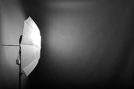 The biggest advantage umbrellas have over softboxes is the price. Umbrella 101 For Beginners Bare Flash Vs Shoot Thru Vs Reflective Umbrellas Fstoppers