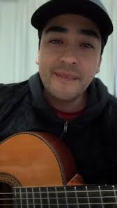 Quizás me animo y te pido verte el sábado a las diez, #elcolordetusojos