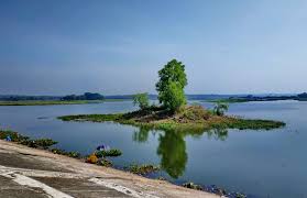 Dipengaruhi oleh pasang surut (muhtadi et al., 2016b; Waduk
