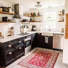 10 Small Kitchen Decor And Design Ideas In 2021 Small Kitchen Decor Small Kitchen Small Kitchen Backsplash