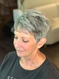 Lindsey Olds Hair Stylist