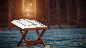 Secara keseluruhan, q.s luqman ayat 14 ini berisi firman allah swt agar manusia senantiasa berbuat baik kepada kedua orang tuanya. Qs Luqman Ayat 14 Wasiat Berbuat Baik Kepada Orang Tua