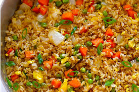 Lo primero que hay que hacer en cualquier caso es retirar el almidón del. Receta De Arroz Frito Un Plato De La Cocina China Cocina Y Vino