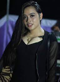 Em am usah ragu dan bimbang, turuti kata hati. Lirik Lagu Putuskan Pacarmu Bravesboy X Xena Xenita Mergokahanan