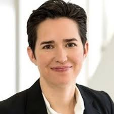 Amber Huffman's Instagram, Twitter & Facebook